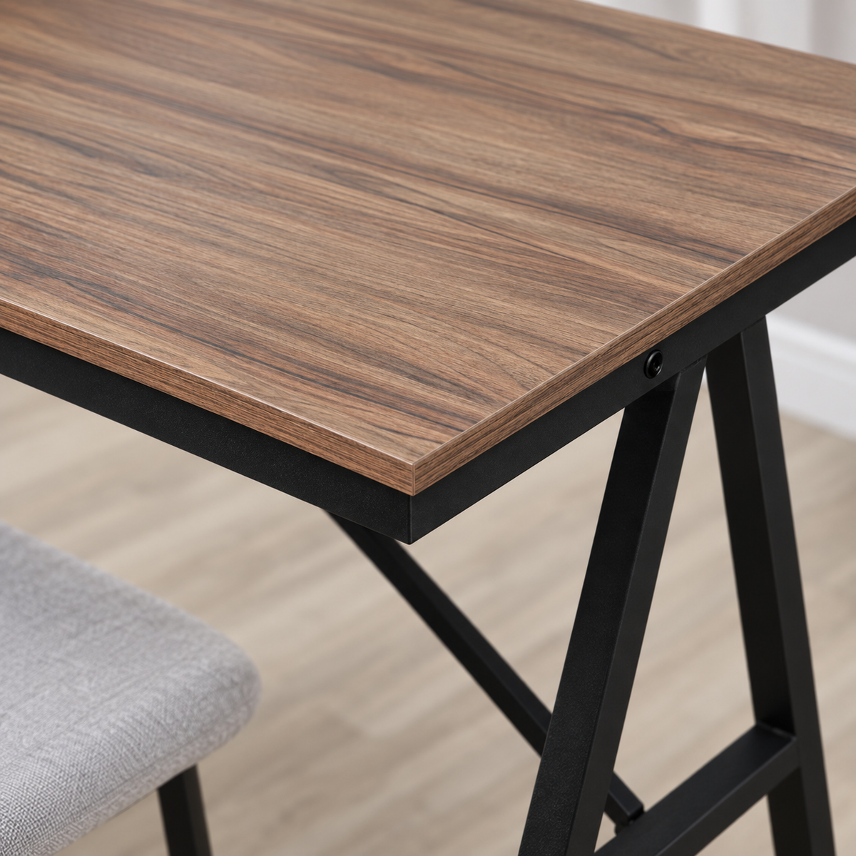 « Comptoir » — Ensemble table haute et 4 tabourets gris — vue 3