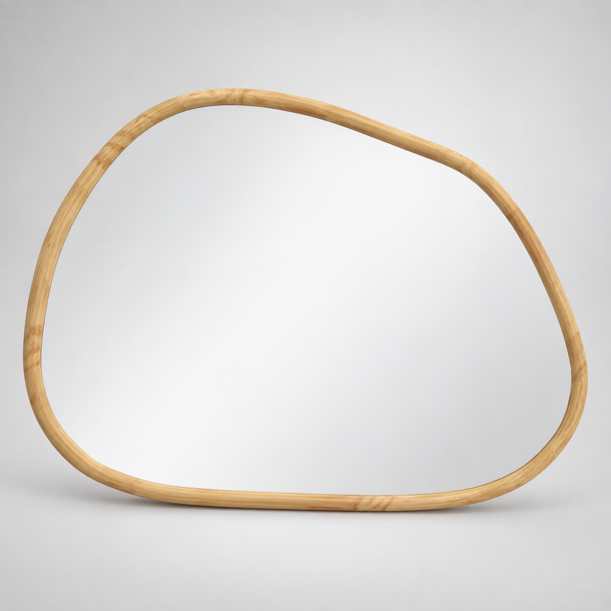 « Galet » — Miroir organique en bois naturel, 70 cm — vue 1